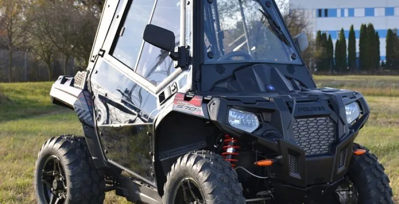 DFK Halvhytt med torkare/spolning Polaris ACE 2016-18