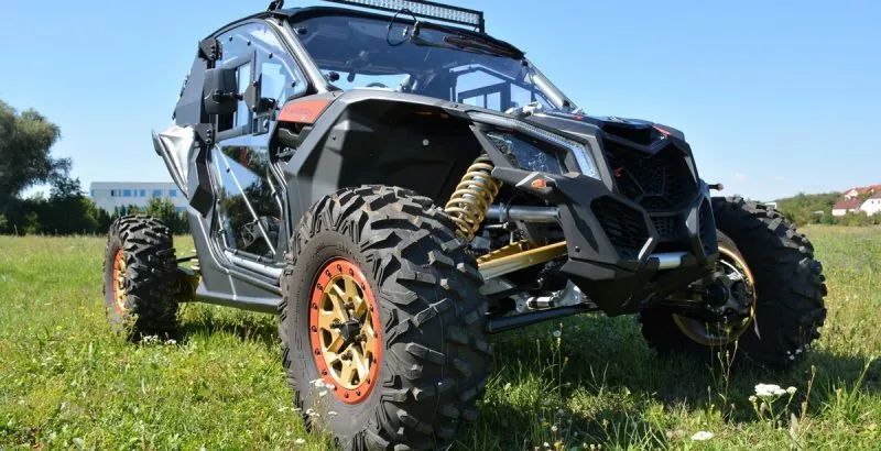 DFK Komplett värmehytt med torkare/spolning Can-Am Maverick X3 2018-