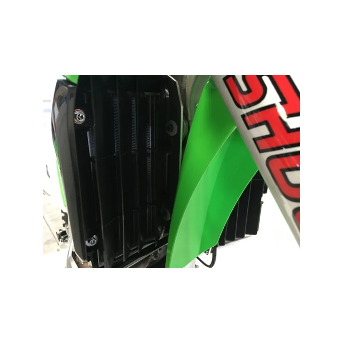 AXP Kylarskydd med svarta distanser Kawasaki KX250F 17-18 - m.fl.