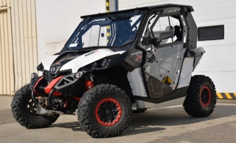 DFK Komplett värmehytt med torkare/spolning Can-Am Maverick XDS