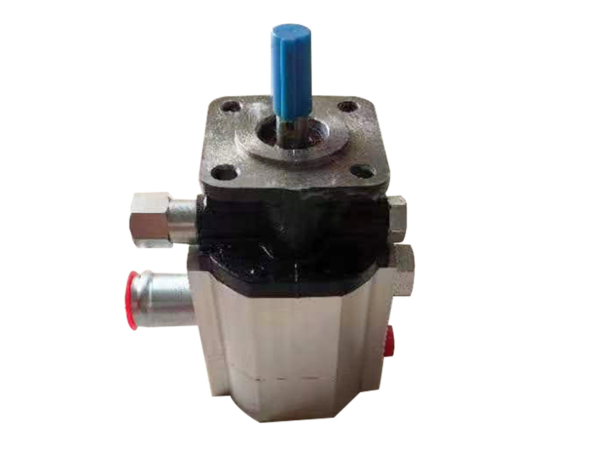 Bronco Hydraulpump 77-12391