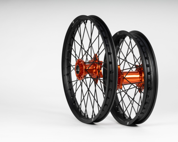 Sixty5 Hjulkit Orange KTM Enduro Fram 1.6-21" / Bak 2.15-18"