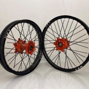 M2R MX Hjulsats 21/19 KTM 13-25, HQ 14-, GG 21- Orange / Svart / Silver